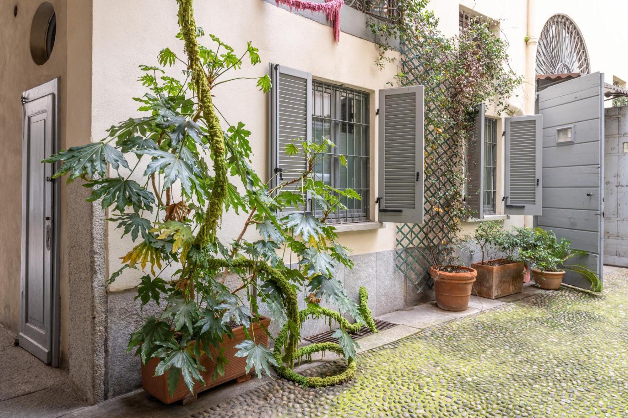 Nerino House, Elegante E Tranquillo Appartamento A 5 Minuti Dal Duomo ميلان المظهر الخارجي الصورة